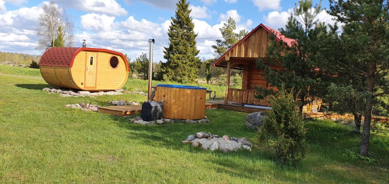 Maenniste Holiday Home Hiievalja Eksteriør billede